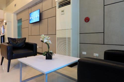 Hotel Sogo Fairview