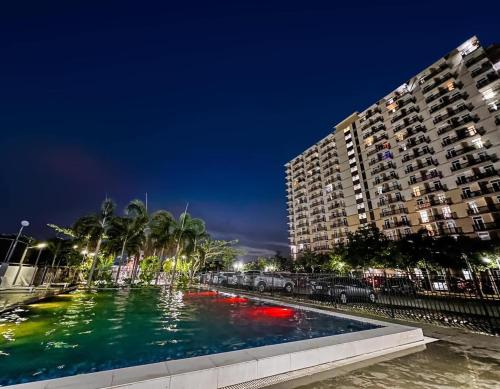 Meraki Space cozy studio unit near mactan airport with balcony