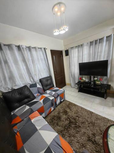 Cozy Townhouse own parking Wi-Fi