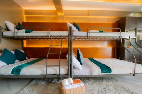 TABINA HOSTEL - Mactan Cebu International Airport