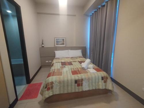 Mactan Newtown Seaview Condo by FJCIVO