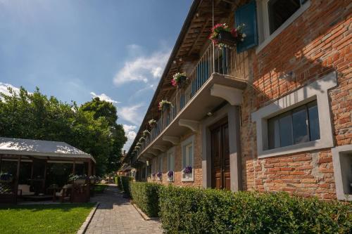 Casalora La Madernassa Resort