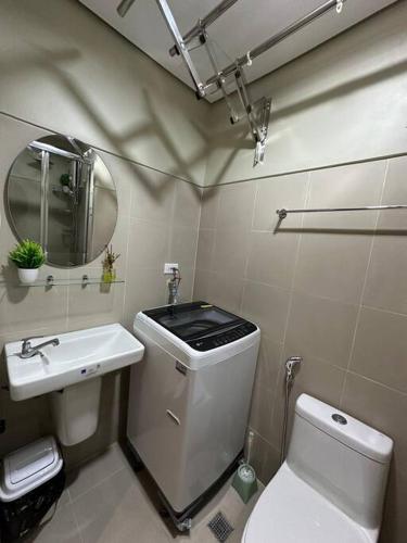 Vince Cozy Staycation