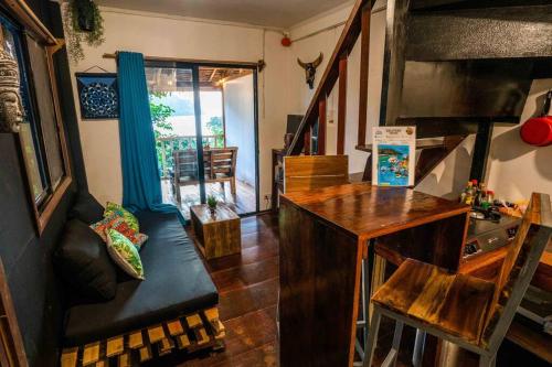 Bayview Apartment with Balcony