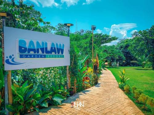 Banlaw Pool & Garden