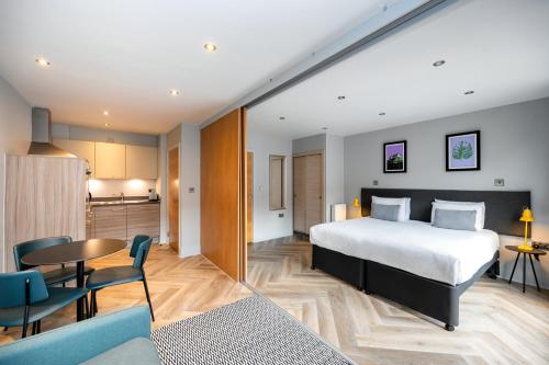 Staycity Aparthotels West End
