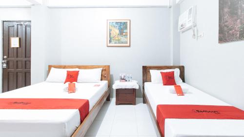 CMJ Apartment by RedDoorz