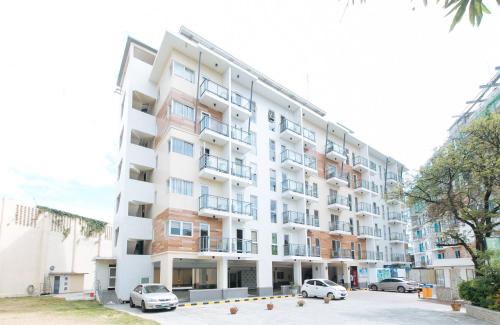 The Alpina Heights by RedDoorz