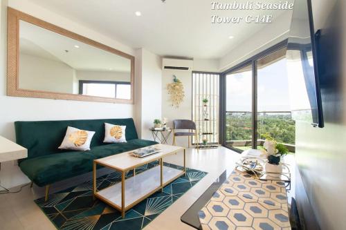 Seaside Luxury Living