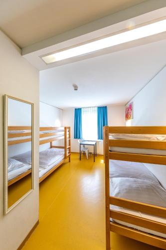 A&t Holiday Hostel Wien