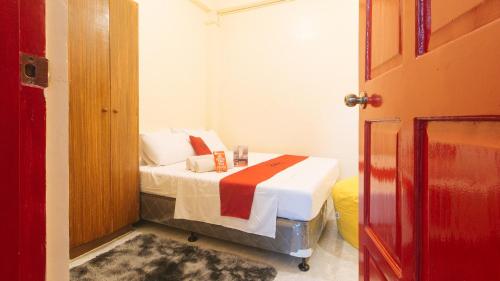 Reddoorz @ V-cloud Hills Near De La Salle