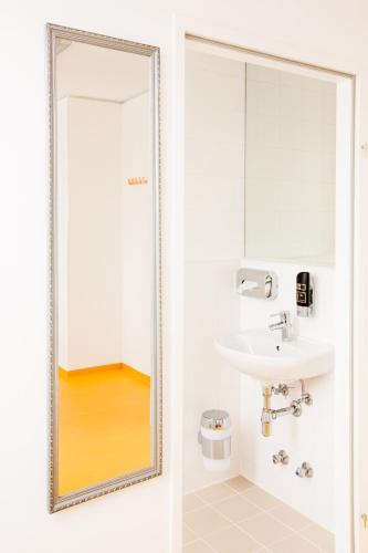 A&t Holiday Hostel Wien