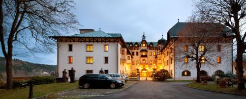 Chateau Monty Spa Resort