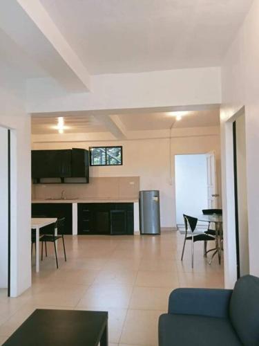 Cozy 2-Bedroom Apartment