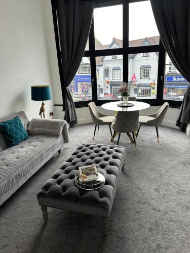 Black Horse Apartments