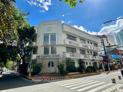 The Clipper Hotel