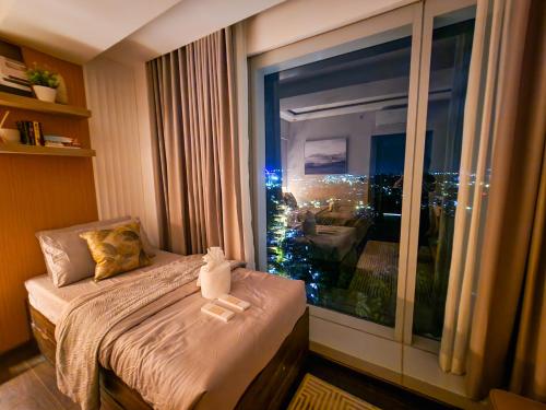 1 Bedroom Apartment in Aeon Towers I City Views I Free Wi-fi, Gym and Pool