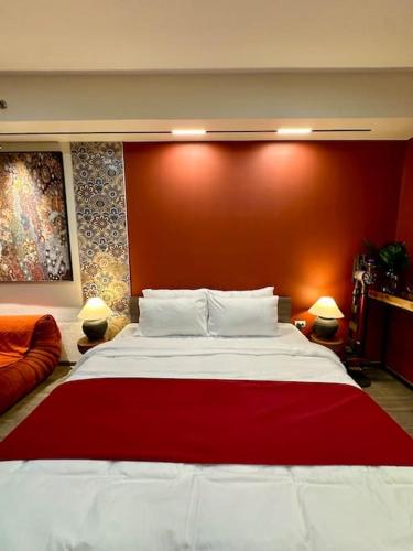 Prime End Sunset View Unit in Makati