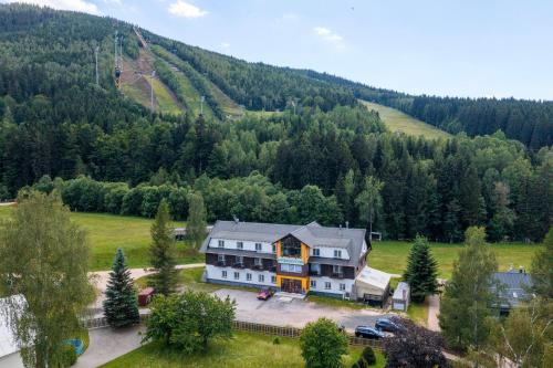 Harrachov Inn 