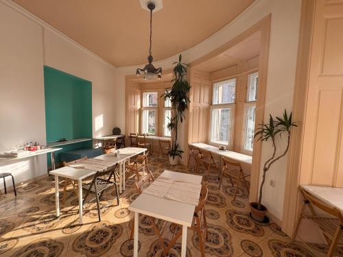 Omega Guesthouse Budapest