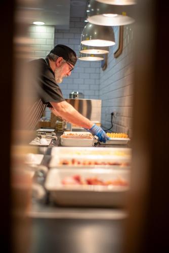 Holiday Inn Express Belfast City - Queen's Quarter