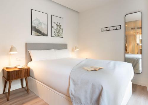 Limehome Madrid Calle de Juan Hurtado de Mendoza