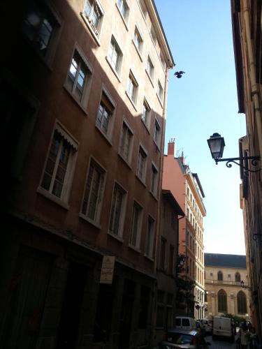 La Nuit Saint Georges