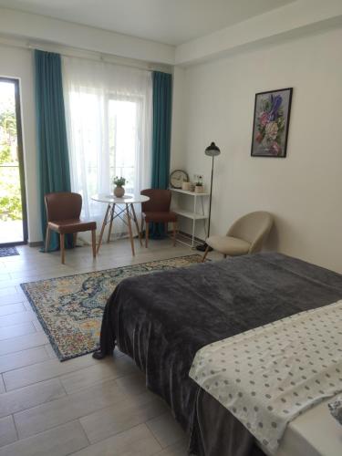 Family Нotel Banuri