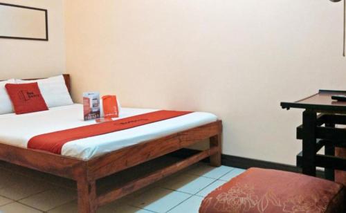 Reddoorz Near Baclay Drive Super Metro