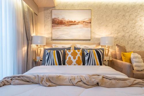 Ivory Residences I Premium Apartment l Close to Malls I Downtown I Managed by Bleuspace