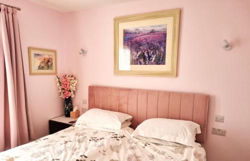 The Witterings Double Room Bed And Breakfast