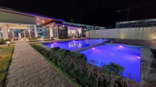 JTropics Plumera Mactan Near Airports, Beaches and Malls