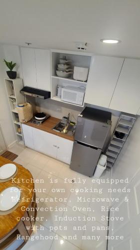 Tahanan - Victoria de Makati