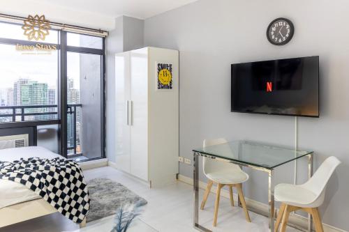 Affordable Staycation with Balcony at The Gramercy Makati