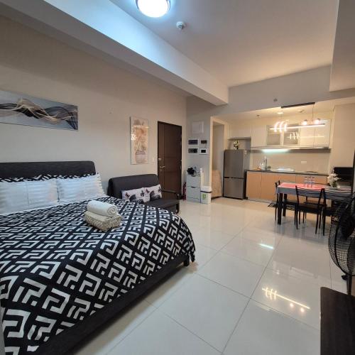 A&G Condotel at 101 Newport across NAIA T3