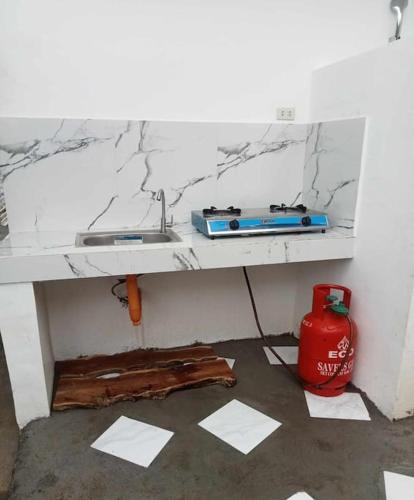 Overlooking Taal Lake and Nature Vibe Staycation