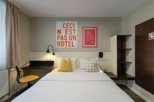 SleepinRoomz Boutique Hotel