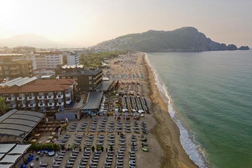 Royalisa Palmiye Beach Hotel