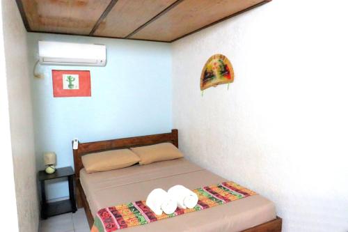 Alonaland Resort Apartelle