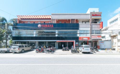 RedDoorz at Bridgeway Hotel Tuguegarao City