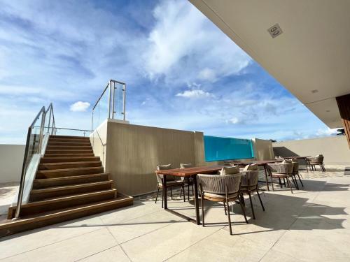 Uma Hotel And Residences