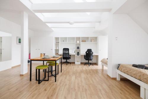 Central Urban Studio