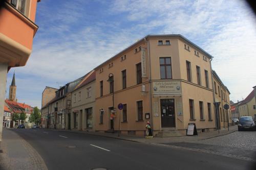 Cafe und Gästehaus INNFernow