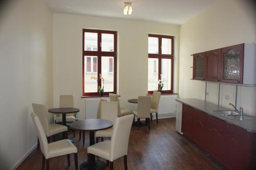 Cafe und Gästehaus INNFernow
