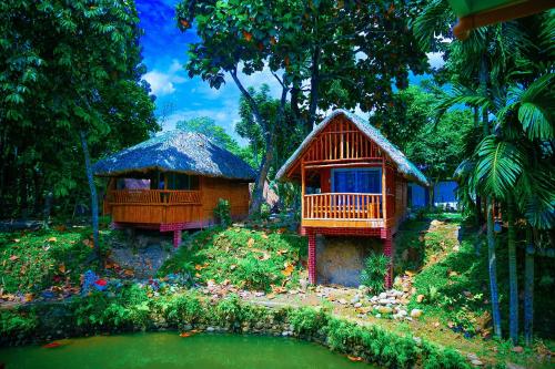 Ciudad Caliente by The Lavana