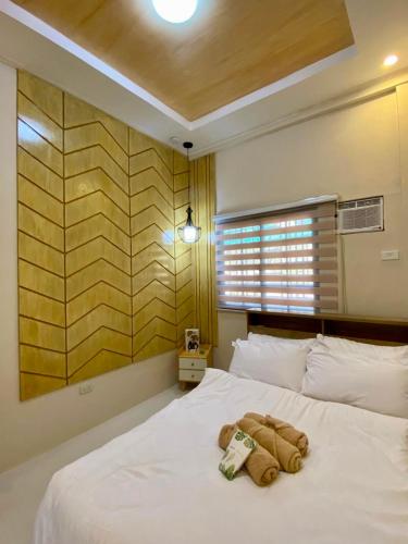 FYLL Homes Francheska Suite Calvario St Cavinti Town Proper