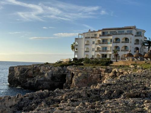 Orange Colom Seaside Apartments