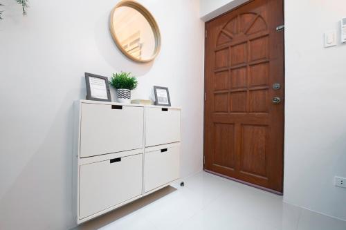 A Stylish Stay in Batangas City - Unit 103