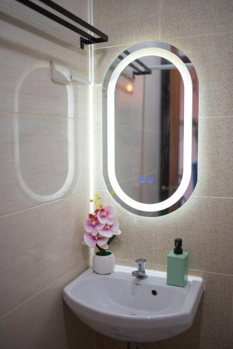 Cozy Vibes at Unit 104