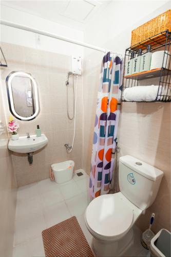 Cozy Vibes at Unit 104